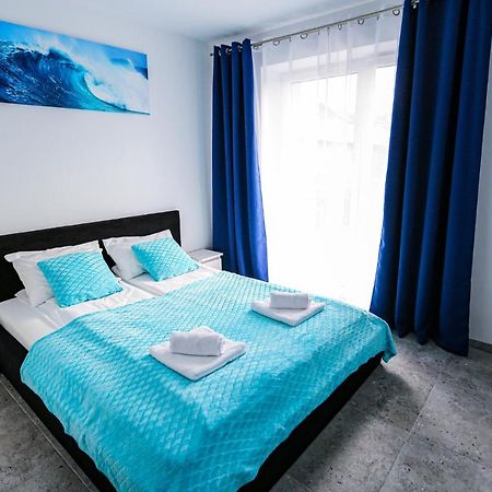 Apart Baltyk Pokoje & Apartamenty 莱鲍 外观 照片
