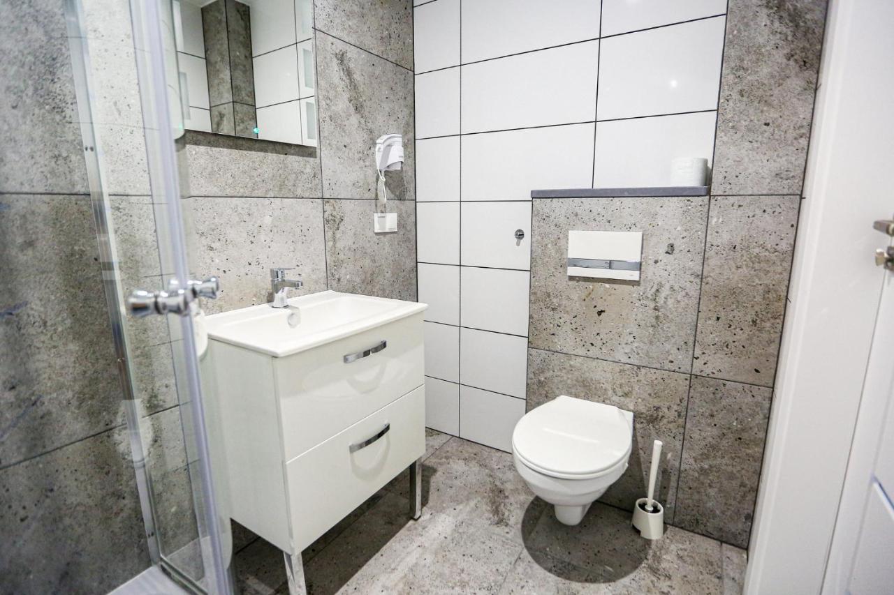 Apart Baltyk Pokoje & Apartamenty 莱鲍 外观 照片