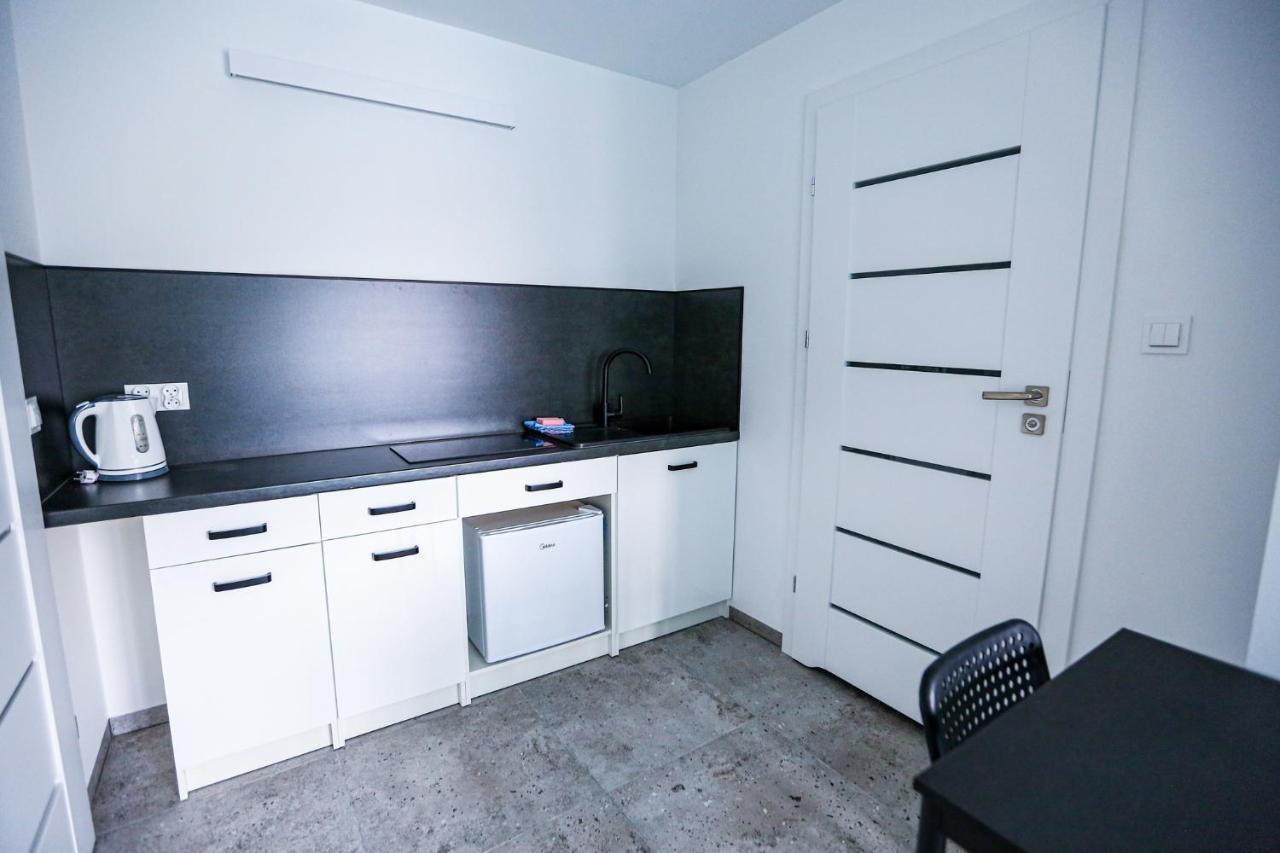 Apart Baltyk Pokoje & Apartamenty 莱鲍 外观 照片