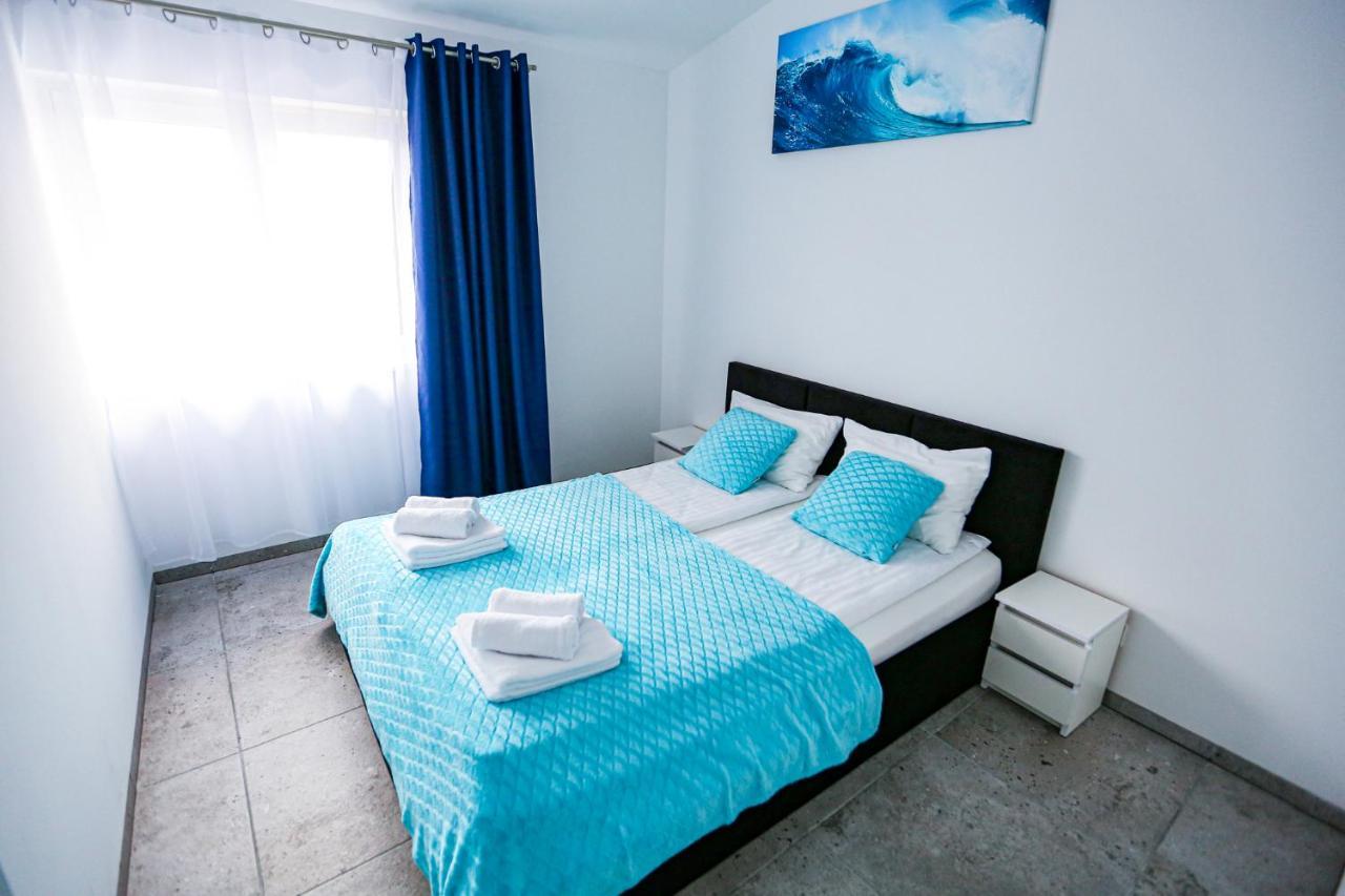 Apart Baltyk Pokoje & Apartamenty 莱鲍 外观 照片