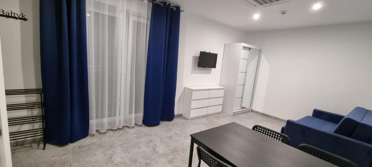 Apart Baltyk Pokoje & Apartamenty 莱鲍 外观 照片